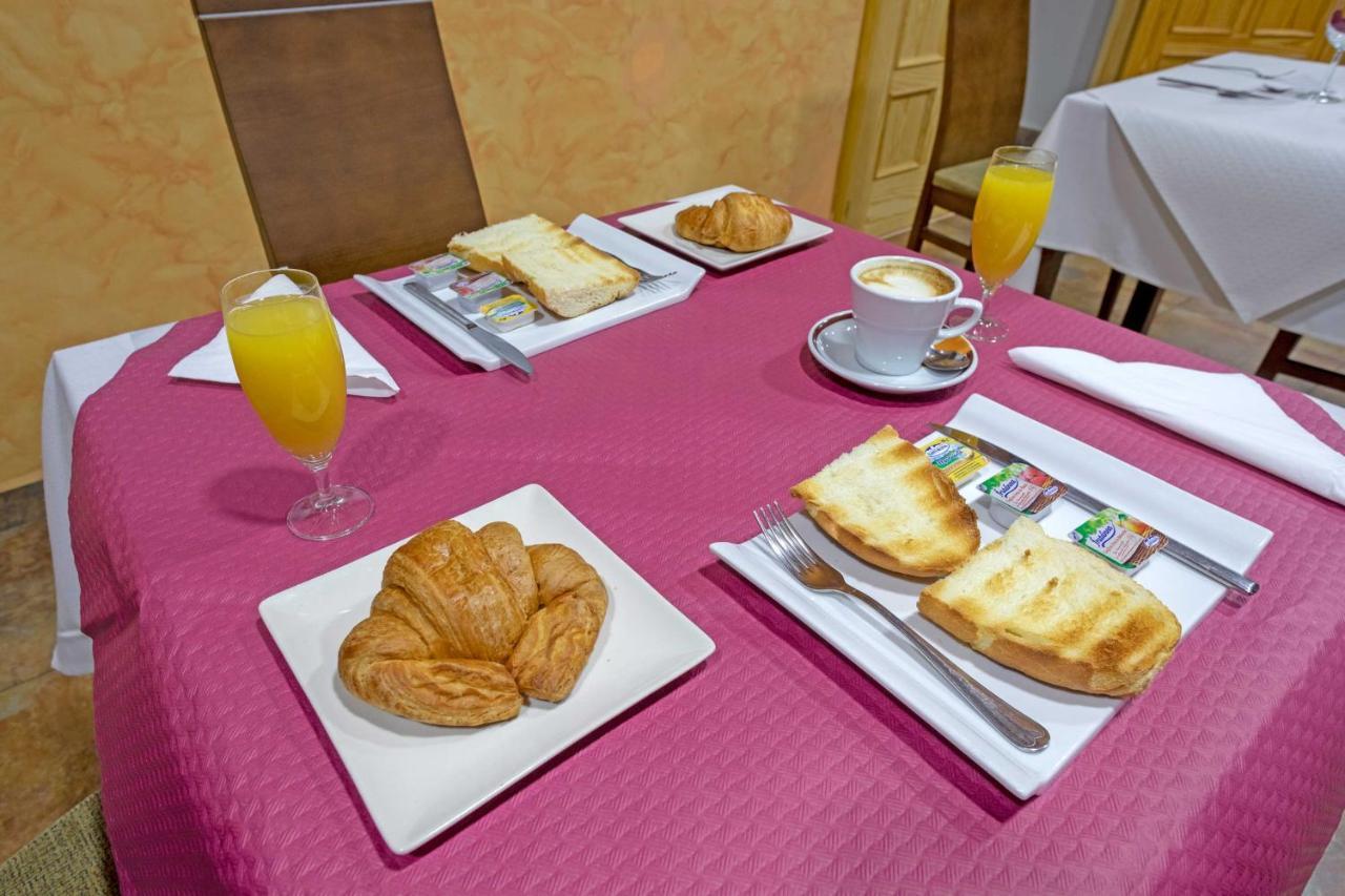 Hotel Alda Tordesillas Luaran gambar