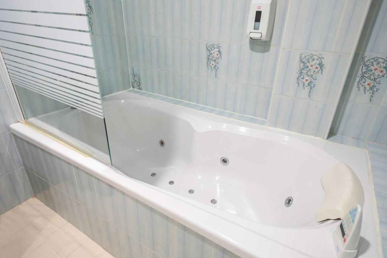Hotel Alda Tordesillas Luaran gambar