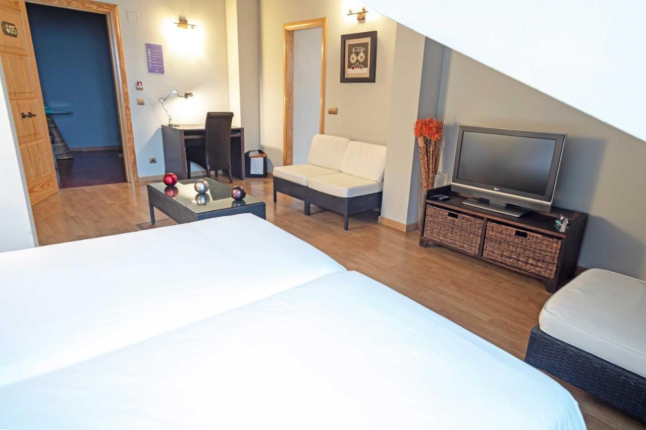 Hotel Alda Tordesillas Luaran gambar