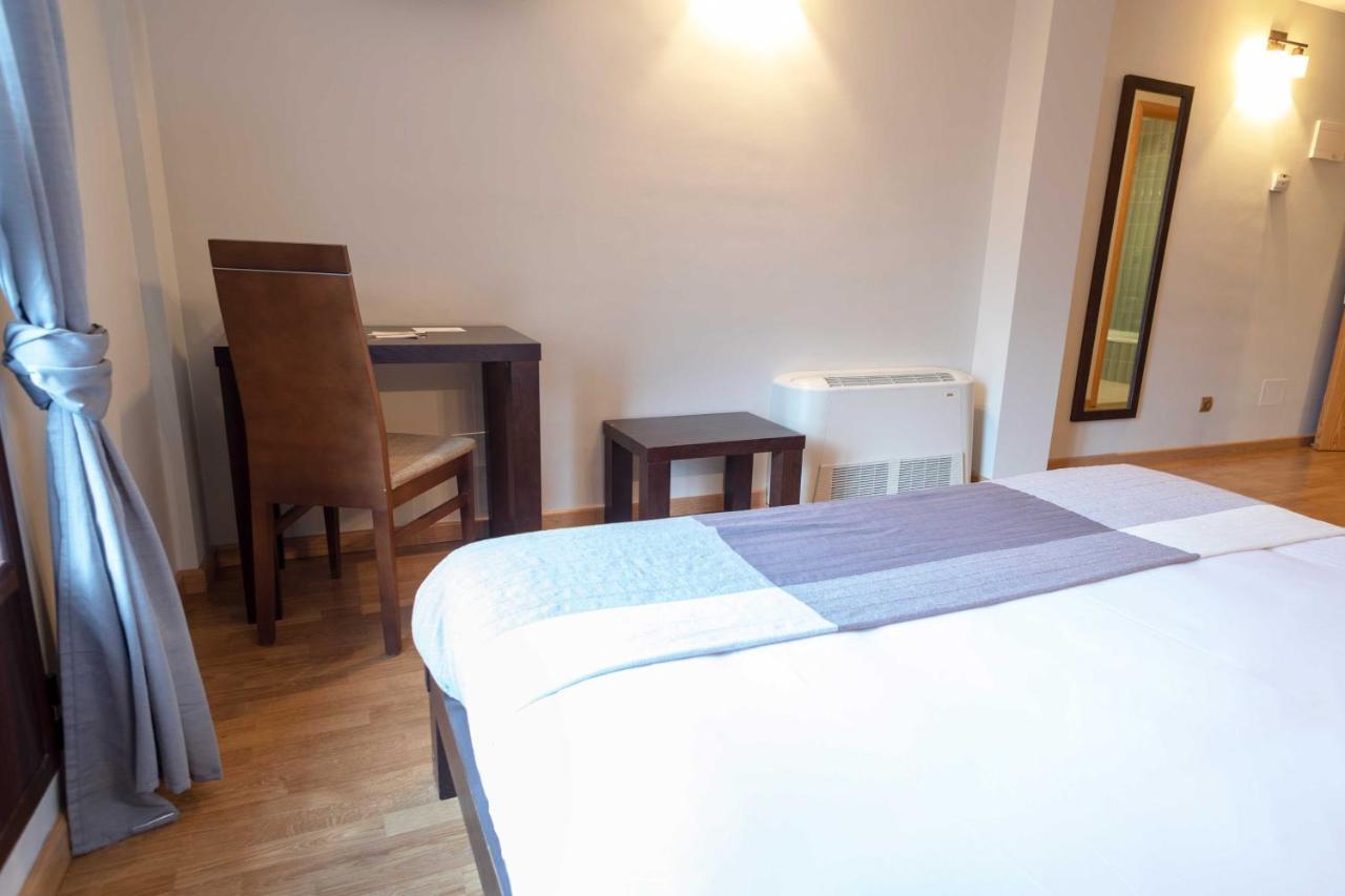Hotel Alda Tordesillas Luaran gambar